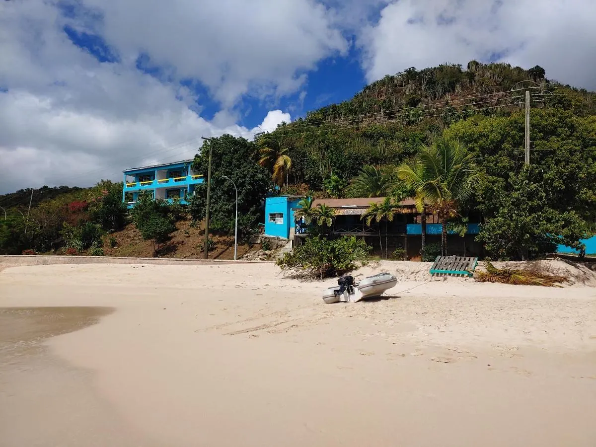 Orrie'S Beach Bar And Hotel Crab Hill Αντίγκουα και Μπαρμπούντα