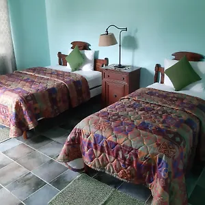 Lamblion Aparthotel